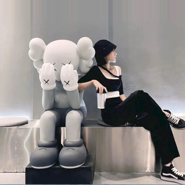 Nghệ sĩ KAWS Hành trình trở thành bậc thầy thiết kế  ELLE Man